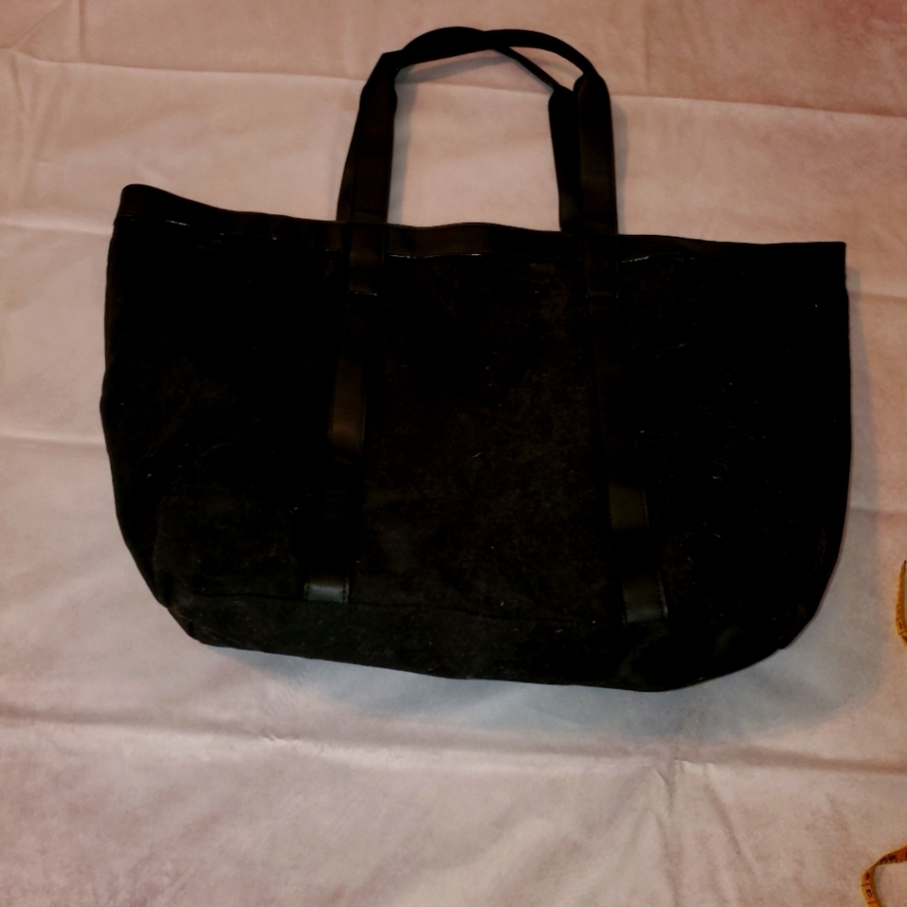 Victoria Secrets Large Tote - Picture 8 of 8
